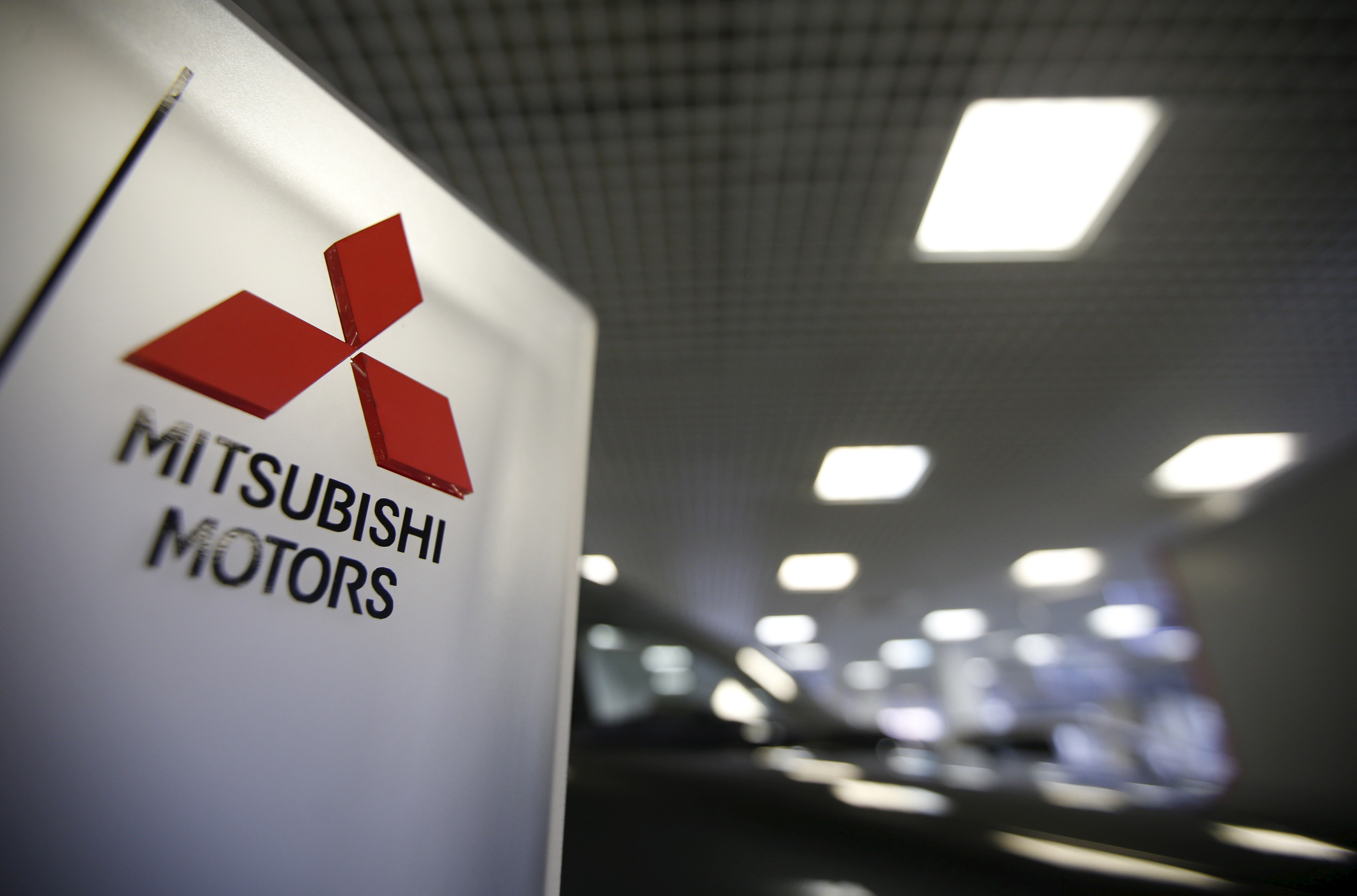 Mitsubishi motors россия